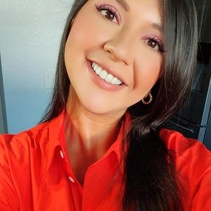 Meet your Posher, Alexandra